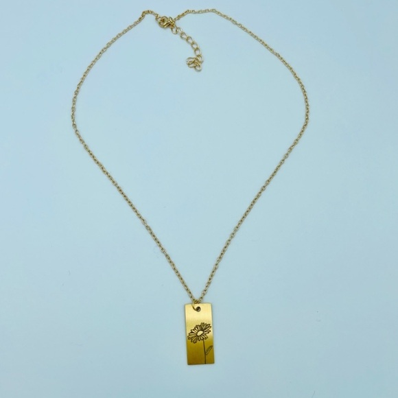 Gold Flower Daisy Gold Stainless Steel Necklace - Picture 5 of 8